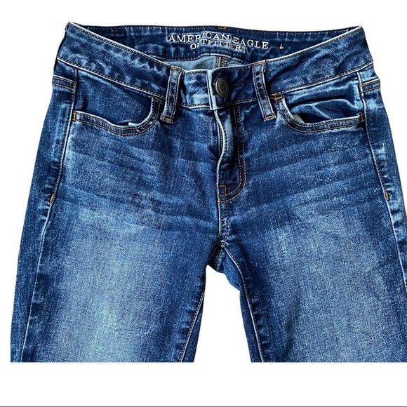 American Eagle super stretch high waisted jegging jeans medium wash size 2 EUC - Picture 2 of 7